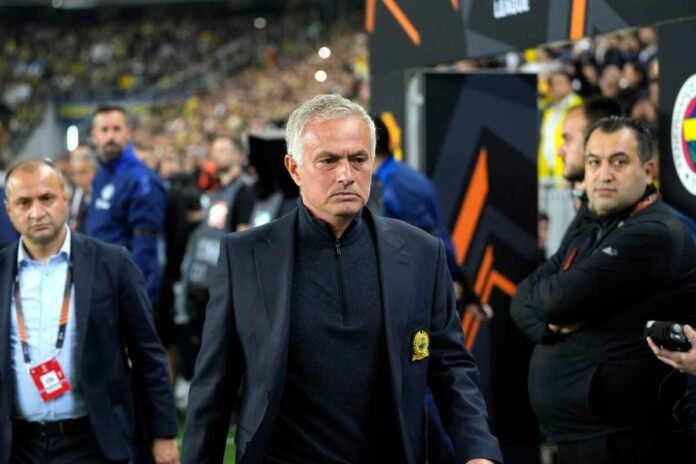 Mourinho nuovo allenatore di una Big di Serie A: l’indizio fa sognare Jose Mourinho