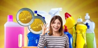 prodotti per la pulizia di casa, due monete da due euro e donna che fa ok