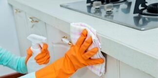 pulizia della cucina
