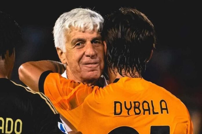 Gasperini e Dybala si abbracciano