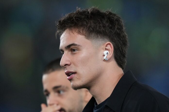 Kenan Yildiz prima di Lazio-Juve