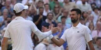 Sinner e Djokovic si salutano a Wimbledon