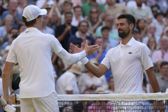 Sinner e Djokovic si salutano a Wimbledon