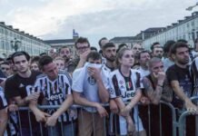 tifosi juve piangono