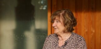 John Lennon ha lasciato un messaggio di scuse, ecco a chi” ▷ Intervista alla segretaria dei Beatles