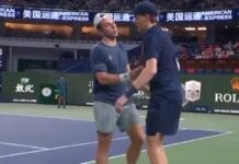 Sinner, cambia tutto dopo l’infortunio: quando torna in campo Jannik Sinner saluta Griekspoor dopo il ritiro