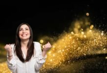 polvere oro donna felice