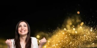 polvere oro donna felice