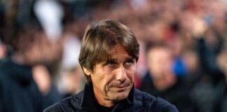 Antonio Conte sconsolato a Bologna