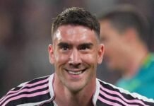 Dusan Vlahovic sorridente