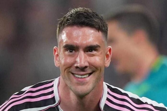 Dusan Vlahovic sorridente