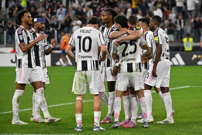 Giocatori della Juventus in gruppo
