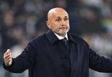 Luciano Spalletti allarga le braccia