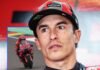 Dramma Marquez, rivelazione improvvisa: “Ci convivo” Marc Marquez pensieroso