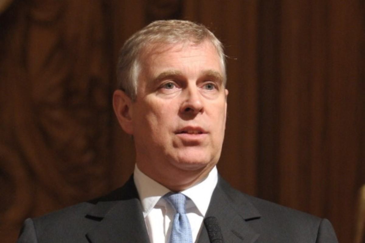 L'ormai ex Principe Andrea, fratello di Carlo d'Inghilterra