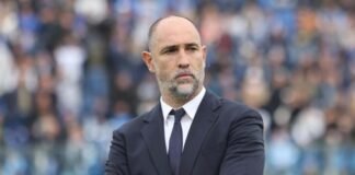 Igor Tudor a braccia conserte