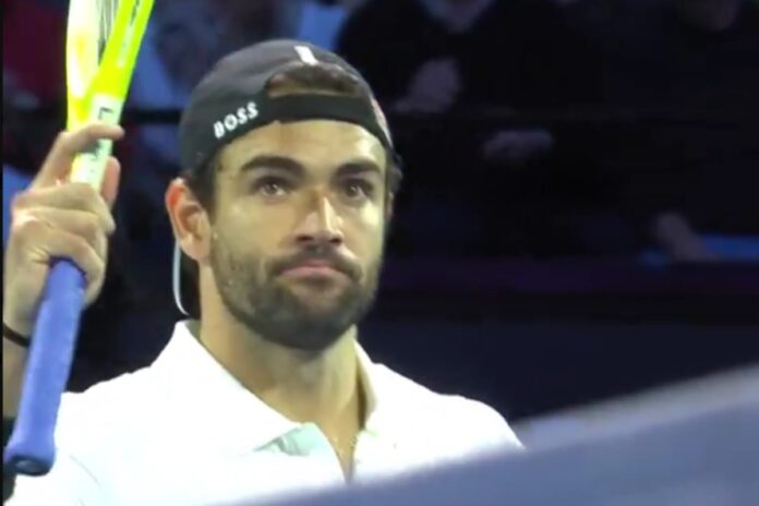 Calvario Berrettini, mazzata devastante: i tifosi non ne possono più Berrettini in campo