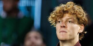 Squalifica per Sinner, annuncio ufficiale: tutti impietriti Jannik Sinner