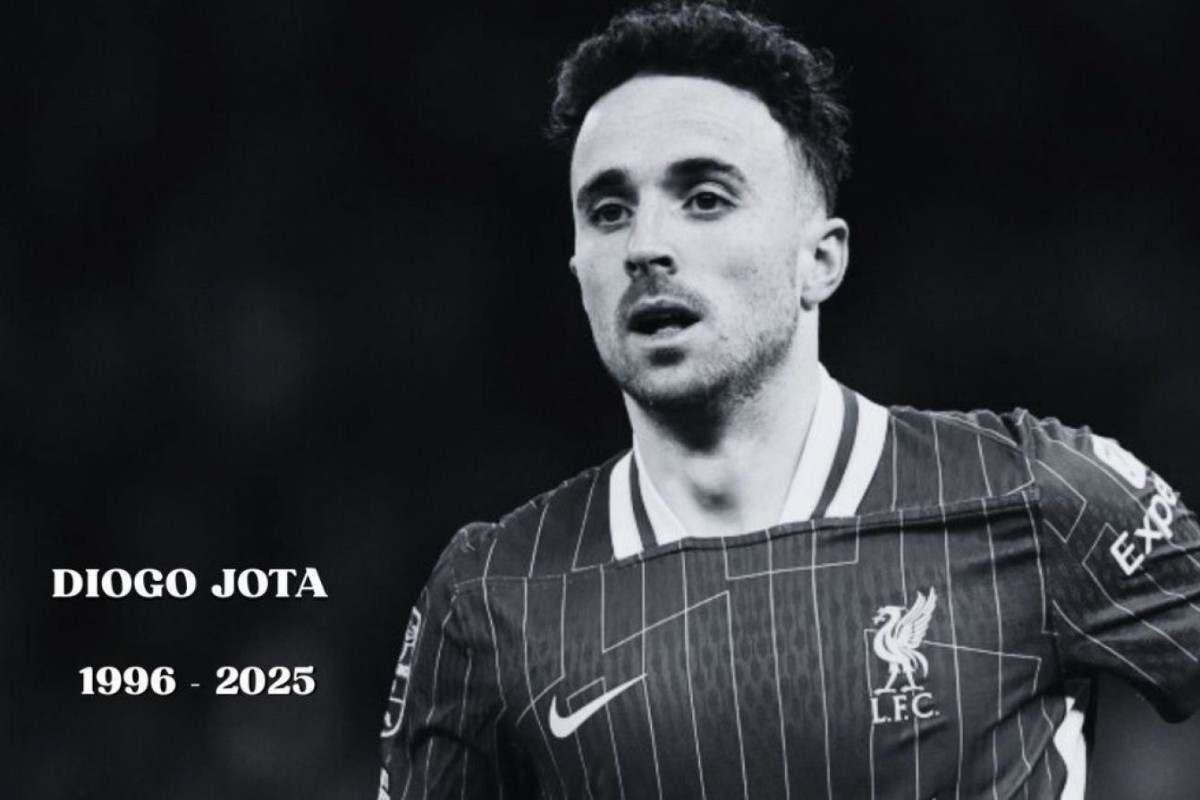 Diogo Jota in uno scatto con le date della sua vita