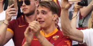 Tifosi della Roma in lacrime