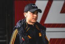 Paulo Dybala nel pre-partita di Cagliarii