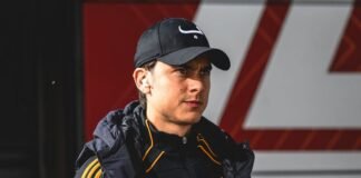 Dybala, mazzata devastante: i tifosi della Roma non ci credono Paulo Dybala nel pre-partita di Cagliarii