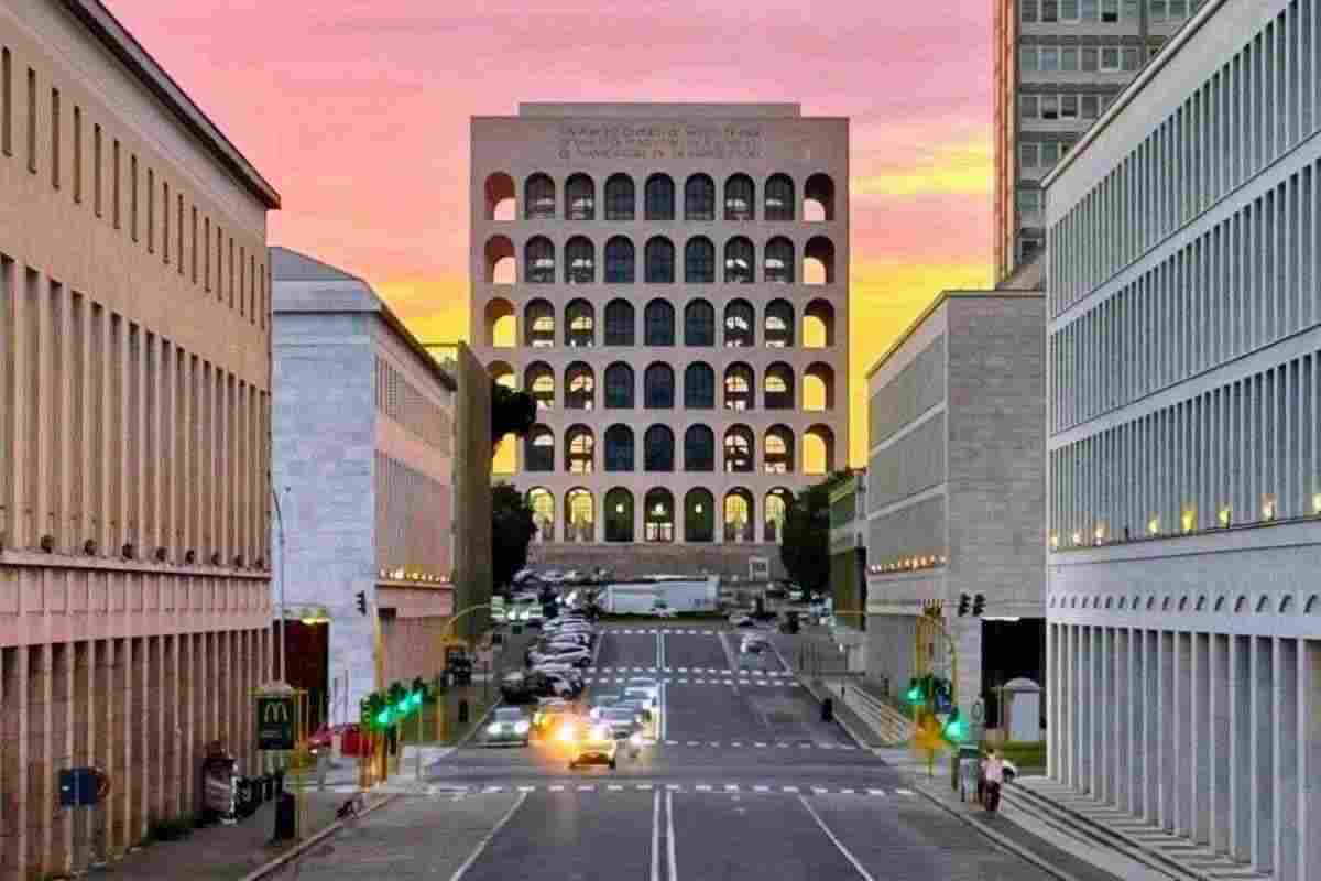 Il palazzo della civiltà e del lavoro all'Eur, Roma