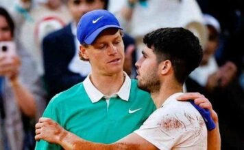 Sinner e Alcaraz si salutano a Parigi