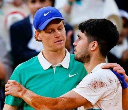 Sinner e Alcaraz si salutano a Parigi