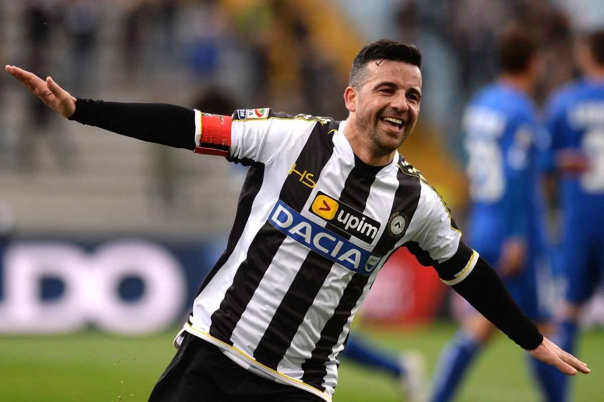Totò Di Natale esulta con l'Udinese