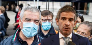 Lisei, presidente Comm. Covid ▷ “Scovato lo scaricabarile: hanno calato dall’alto il CTS a Borrelli” Lisei, presidente Comm. Covid ▷ "Scovato lo scaricabarile: hanno calato dall'alto il CTS a Borrelli" - radioradio.it