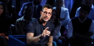 Giudice blocca Corona: non potrà pubblicare su Signorini e dovrà rimuovere i contenuti