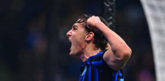 Pio Esposito, adesso è ufficiale: clamorosa decisione Pio Esposito esulta dopo un gol