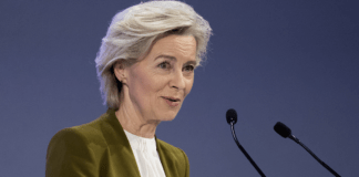 Da “mai” a “ora bisogna parlare”: la retromarcia dell’Europa su Putin Von der Leyen