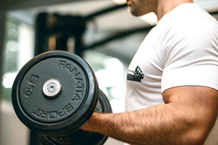 Il lato oscuro del bodybuilding: lo studio shock ▷ “Morti improvvise? Sentite questo dato”