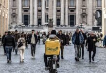 "È ritorno alla schiavitù: ma il sindacato dov'è?" ▷ Marco Rizzo a gamba tesa sul caso Glovo