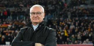 Claudio Ranieri in primo piano