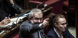 Borghi sprona l'aula ▷ "Ricordo a chi loda l'Unione Europea chi ci ha messo in ginocchio"