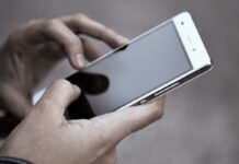L'IA è già cosciente? "Non accettate mai questi termini"