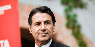Conte in Commissione Covid: la versione per non farsi audire, “e i 5stelle alla ribalta” Giuseppe Conte