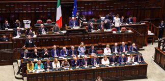 Non siamo uno Stato libero: sul caro benzina aspetteranno il permesso di Bruxelles Non siamo uno Stato libero: sul caro benzina aspetteranno solo il permesso di Bruxelles