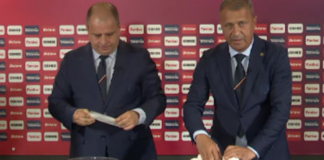 VIDEO | Coppa di Romania, la pallina resta sotto la mano e il sorteggio diventa un caso: scoppia la bufera