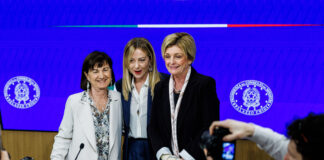 Italia vassalla e senza figli: “Il vero nemico è nella testa degli italiani” | Con Giorgio Bianchi Governo