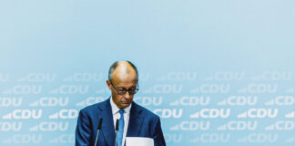 Non solo l’Italia: anche la Germania non regge più il modello UE Non solo l'Italia: anche la Germania non regge più il modello UE