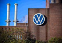 Volkswagen, non accadeva da 15 anni: la decisione che dice tutto sul fallimento delle politiche UE Volkswagen, non accadeva da 15 anni: la decisione che dice tutto sul fallimento delle politiche UE